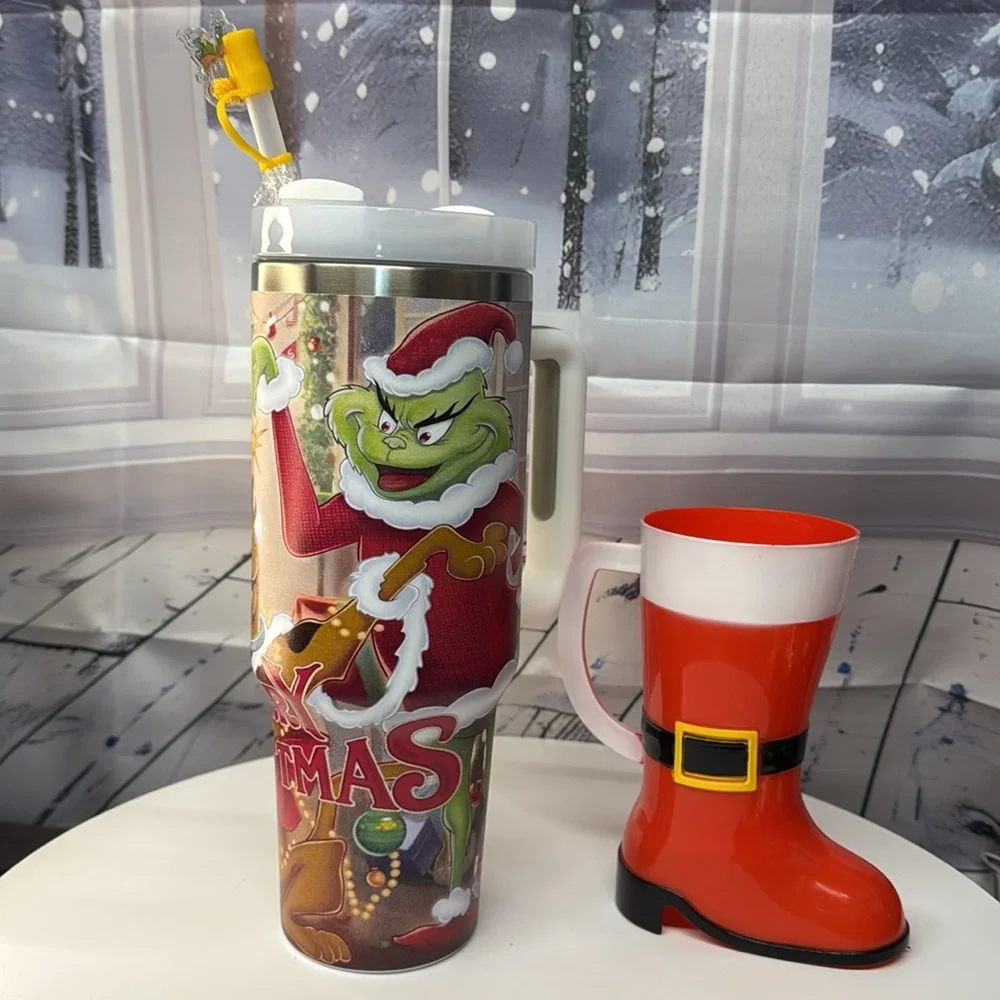40oz Scooby doo‎ and the grinch tumbler. NWOT
